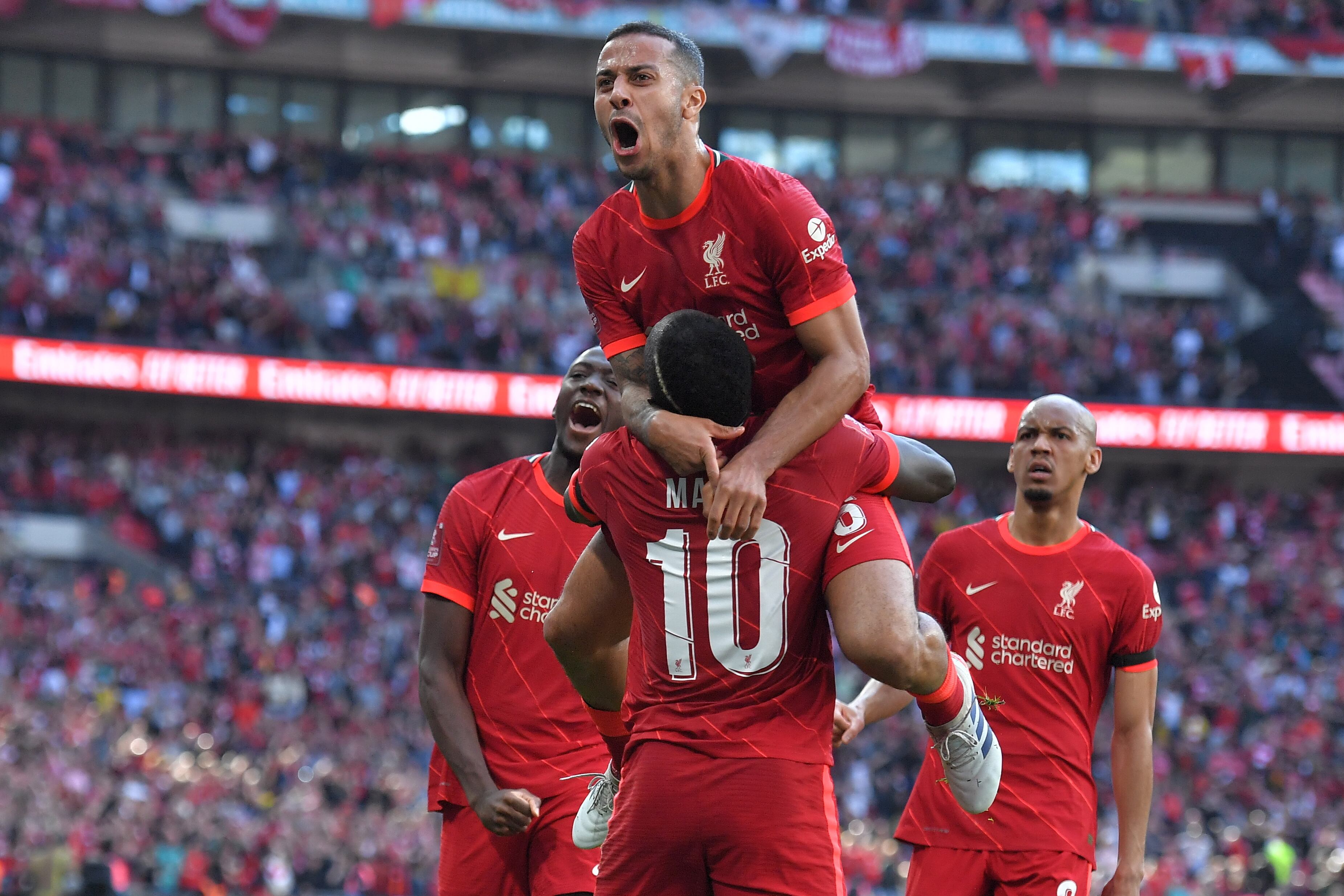 Sadio Mané celebra el 0-2 del Liverpool en las semifinales de FA CUP ante el Manchester City