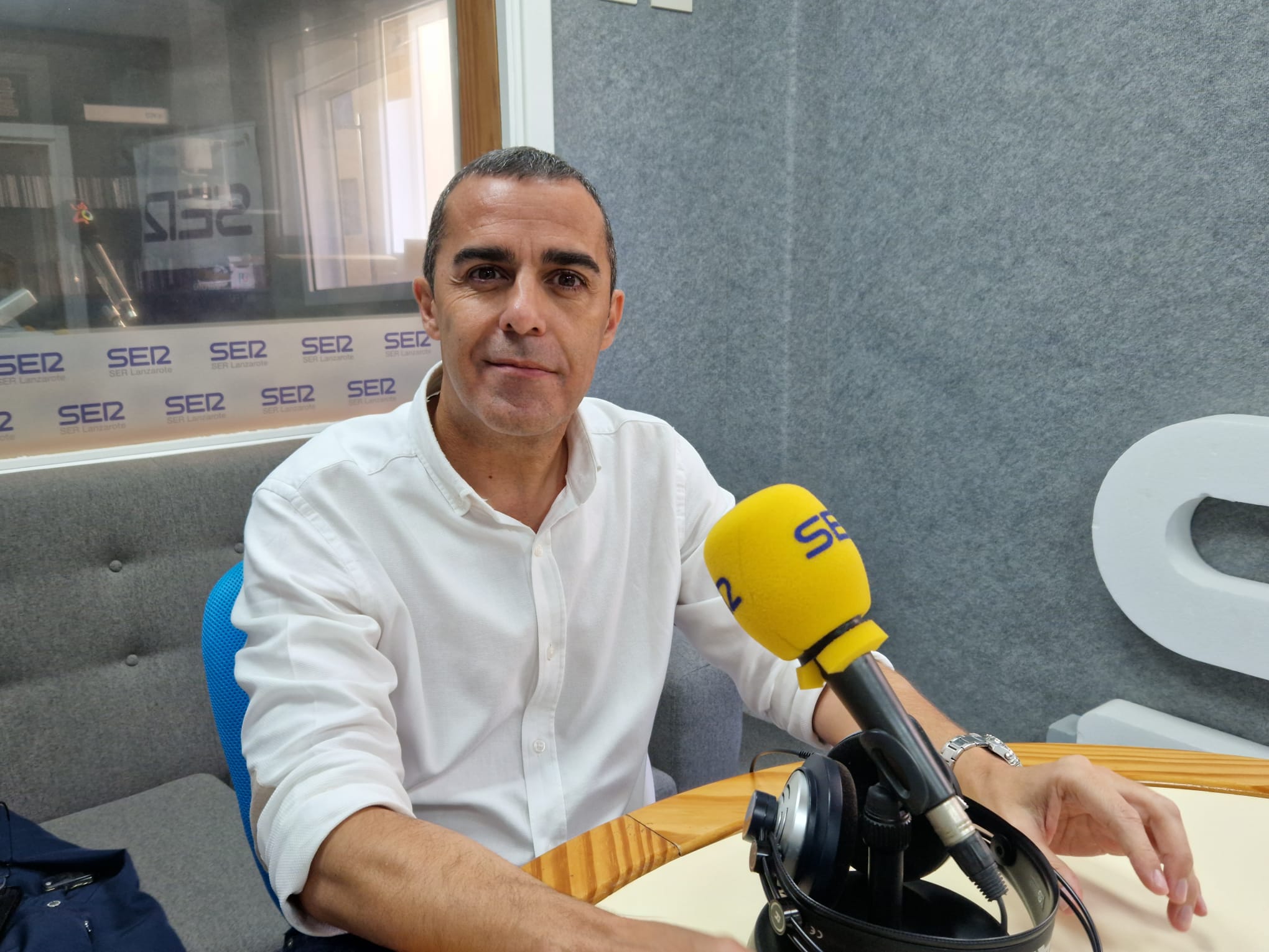 José Montelongo, ex alcalde de Arrecife, en los estudios de SER Lanzarote.