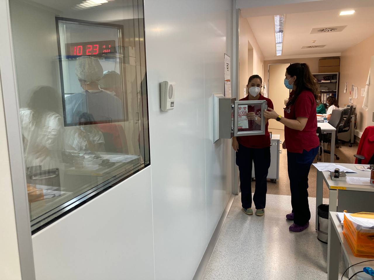 Equipo que acude a los domicilios de los pacientes oncológicos del Hospital Santa Lucía