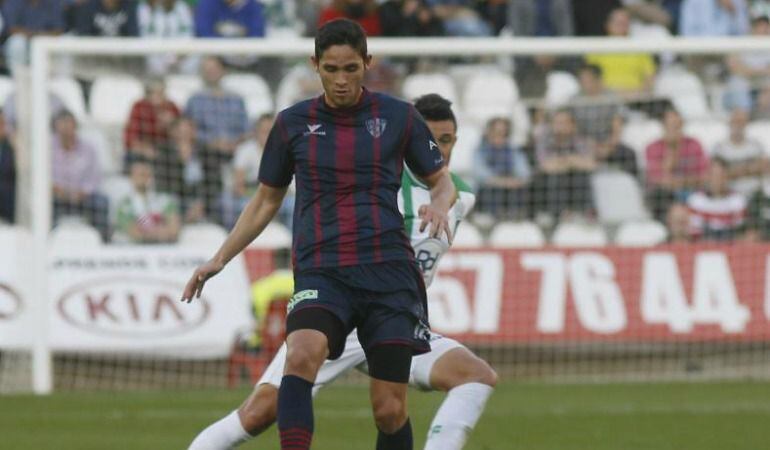 La Sociedad Deportiva Huesca visita el campo de Mendizorroza.