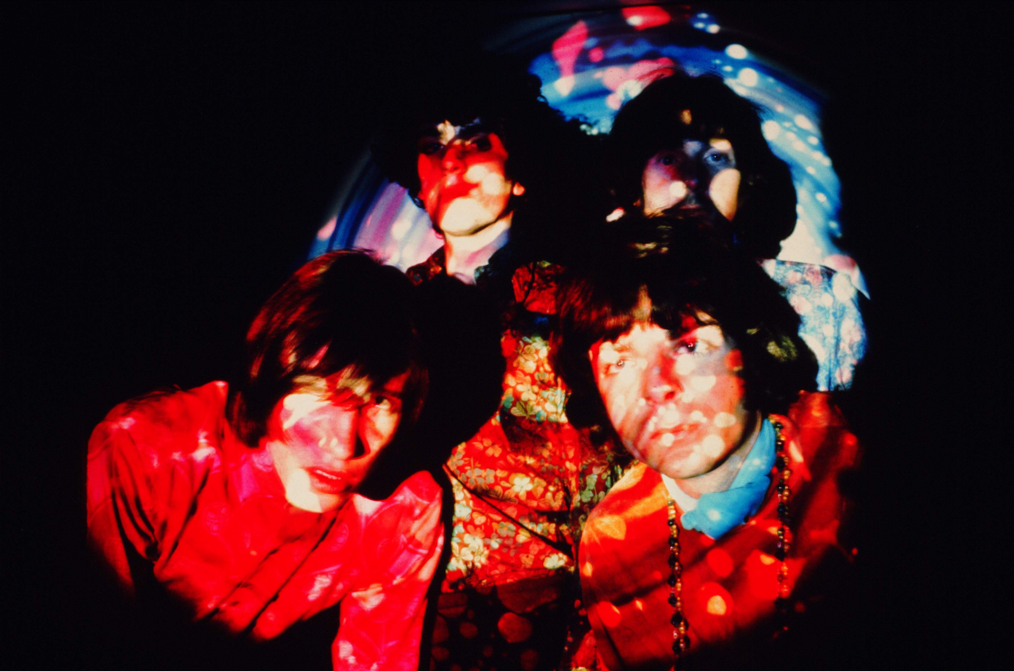 Syd Barrett, Nick Mason, Roger Waters, Rick Wright posan en una fotografía promocional de del debut de Pink Floyd  (Photo by Andrew Whittuck/Redferns)