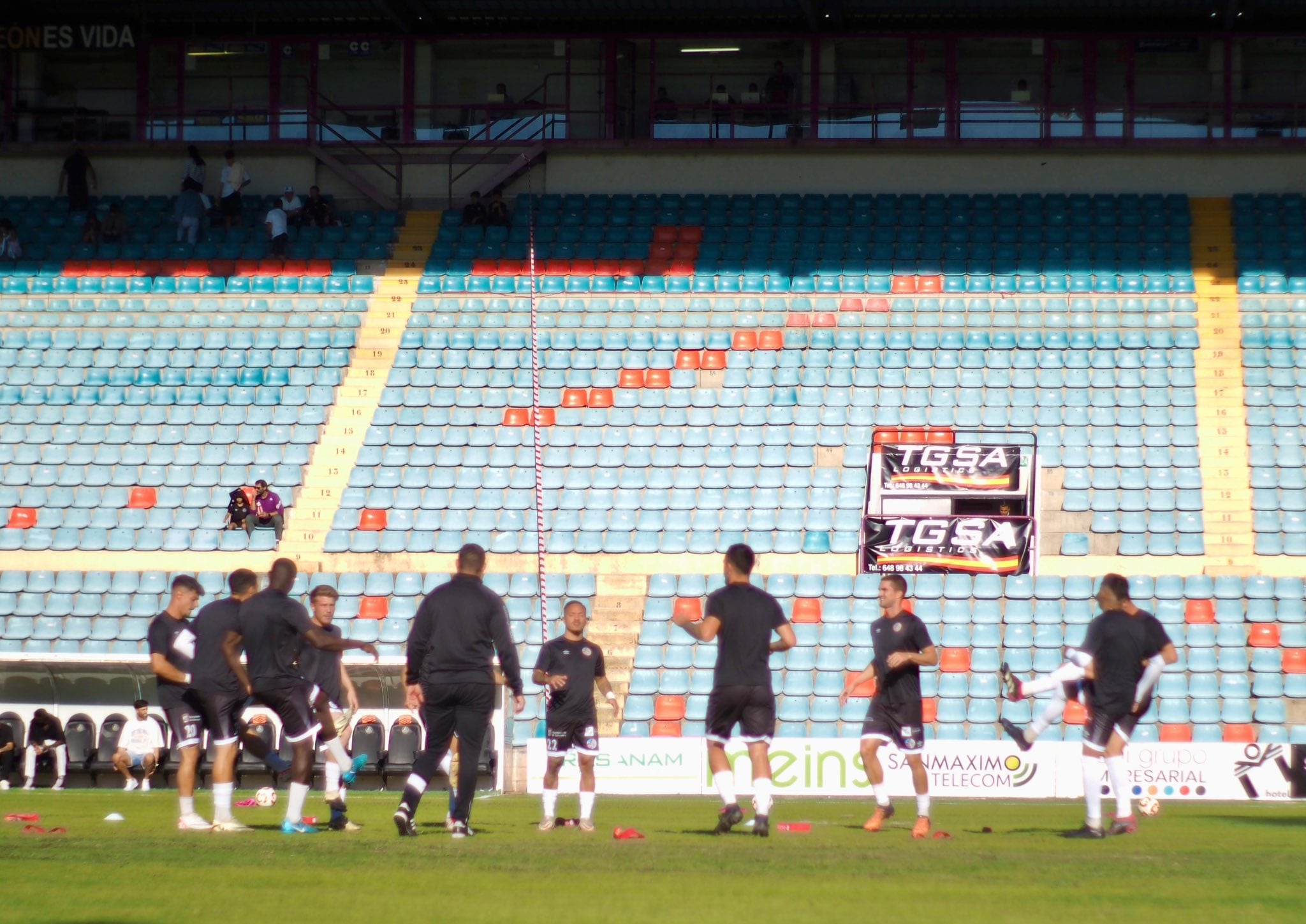 El Salamanca CF UDS entrena en el estadio Helmántico/Cadena SER