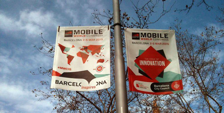 Barcelona se llena de banderolas del MWC, a dos semanas de la inauguración 