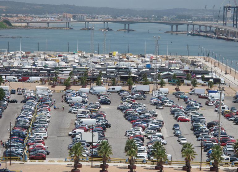 Imagen de archivo de una de las zonas de preembarque del Llano Amarillo de Algeciras.