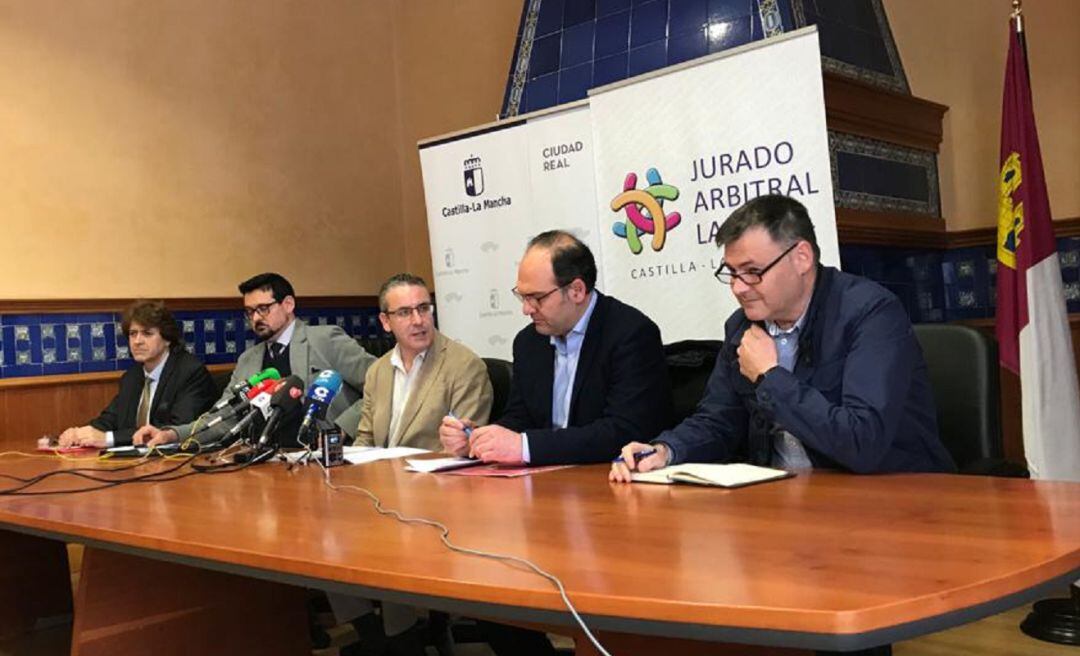 Representantes de la JCCM y los agentes económicos y sociales de Ciudad Real han informado del balance del Jurado Arbitral Laboral