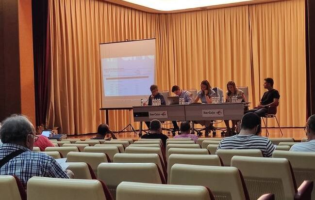 Una de las recientes asambleas de socios de la Arandina