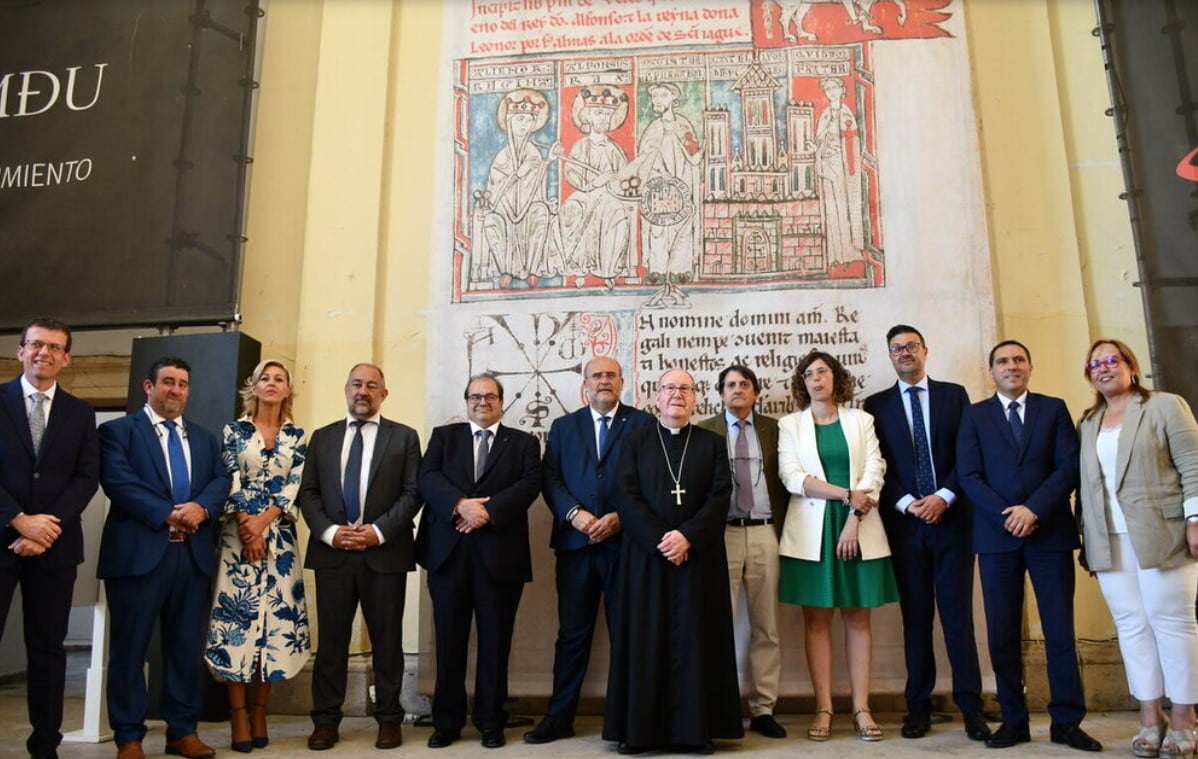 Acto de inauguración de la exposición del Tumbo menor en el Monasterio de Uclés (Cuenca)