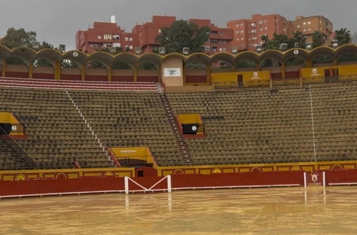 Estado del ruedo esta mañana en Algeciras