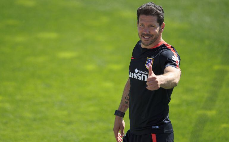 Diego Pablo Simeone durante un entrnamiento con el Atlético de Madrid 