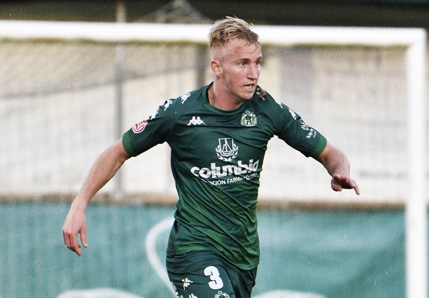 Luca Lohr durante un partido con el Arenteiro