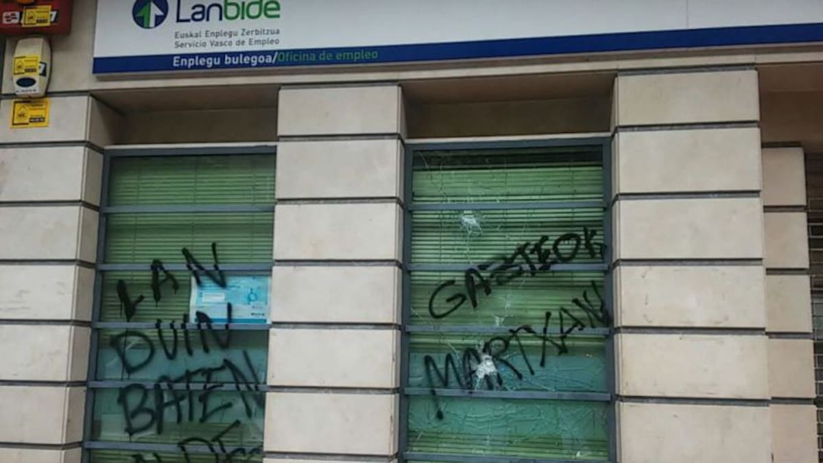 Ataque a una oficina de Lanbide