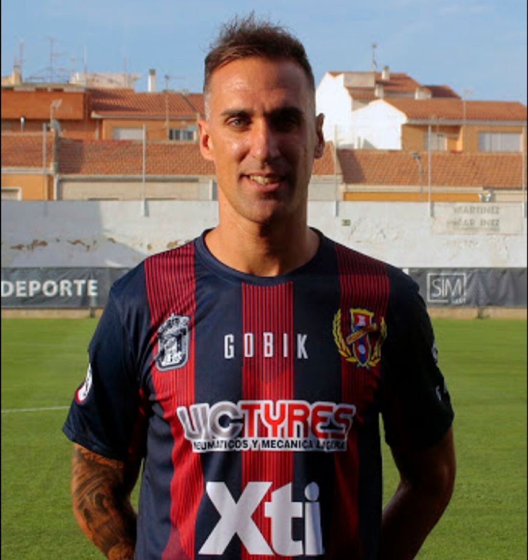 Ubay Luzardo en una foto oficial del Yeclano Deportivo