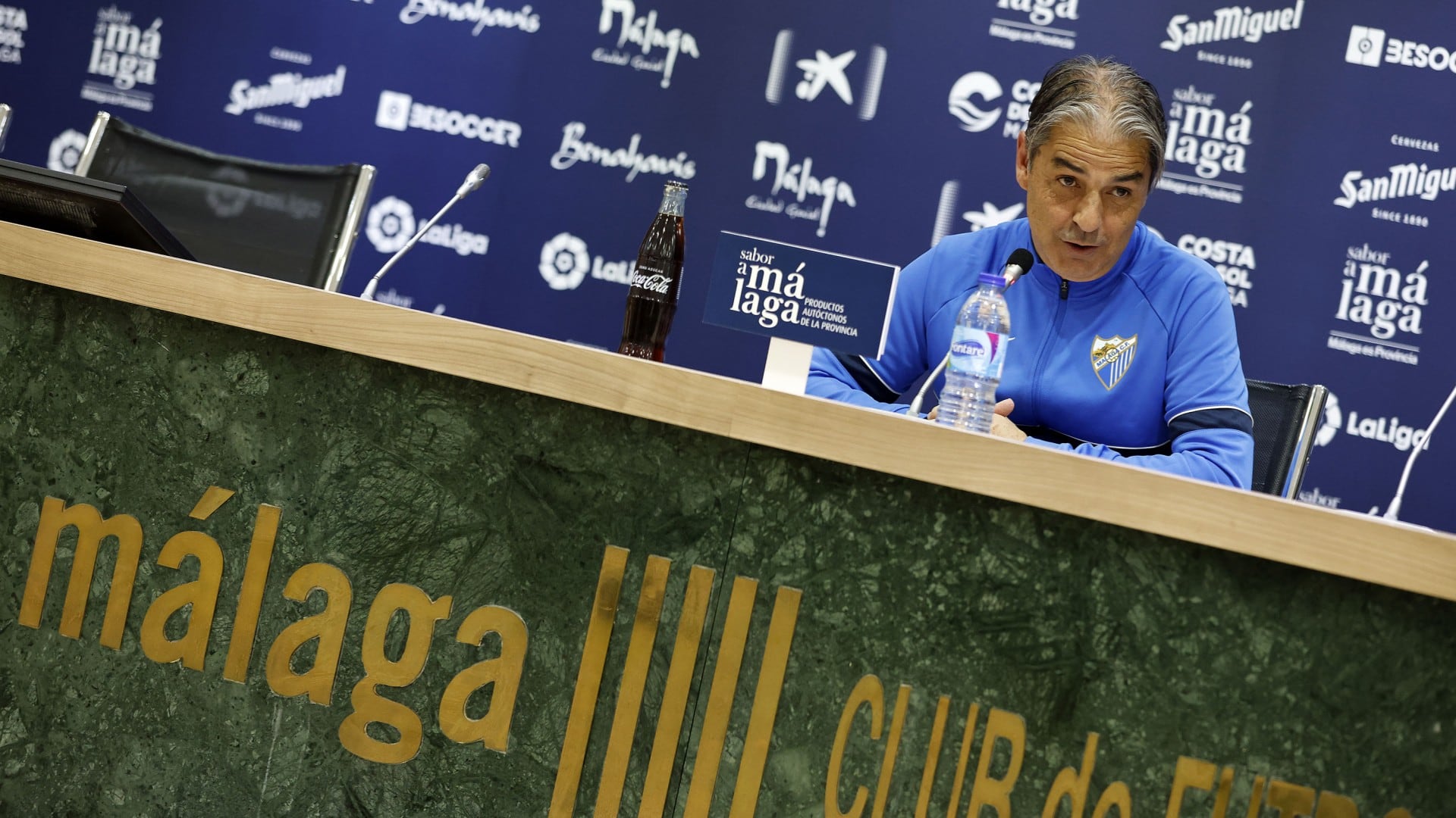 Natxo González, en la sala de prensa de La Rosaleda