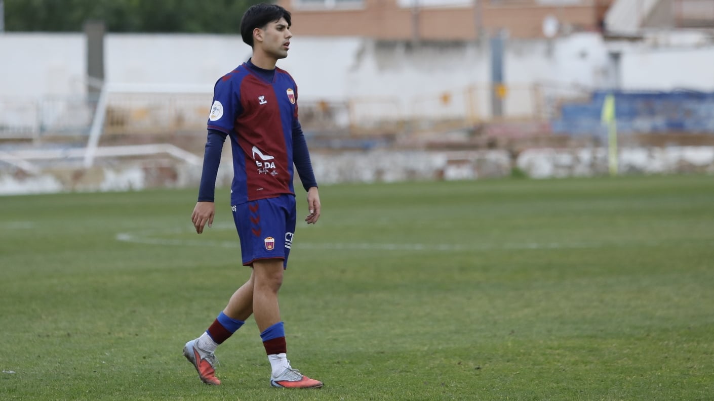 El Eldense B no pudo seguir con su racha de victorias