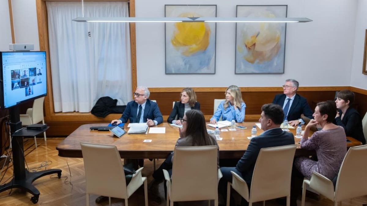 El Gobierno de Aragón refuerza la cooperación con el sector porcino para blindar la Comunidad frente a la Peste Porcina Africana