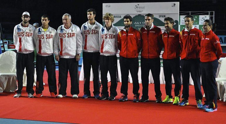 Los equipos de Rusia y España juegan este fin de semana la primera eliminatoria por el ascenso al Grupo Mundial de la Copa Davis.