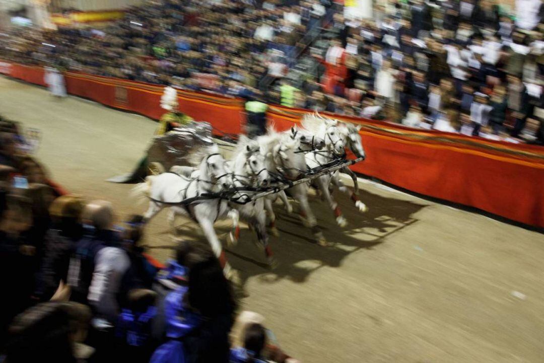 Hostelor plantea trasladar la Semana Santa a otoño