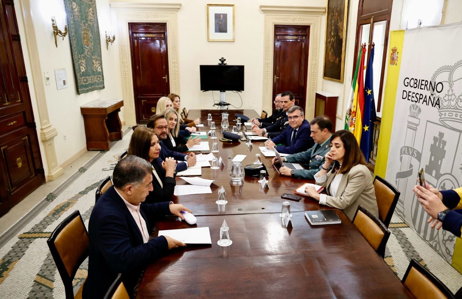 Nueva reunión este 2 de abril de 2024 de la mesa política contra los cortes de luz en el distrito Norte de la ciudad de Granada