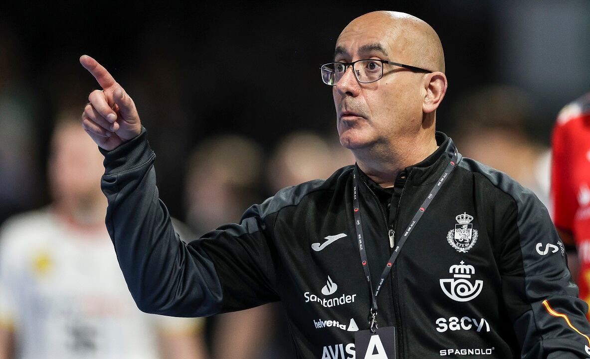 BERLIN, GERMANY - APRIL 30: Jordi Ribera head coach of Spain reacts during the EHF Euro Cup match between Germany and Spain on April 30, 2023 in Berlin, Germany. (Photo by Maja Hitij/Getty Images)