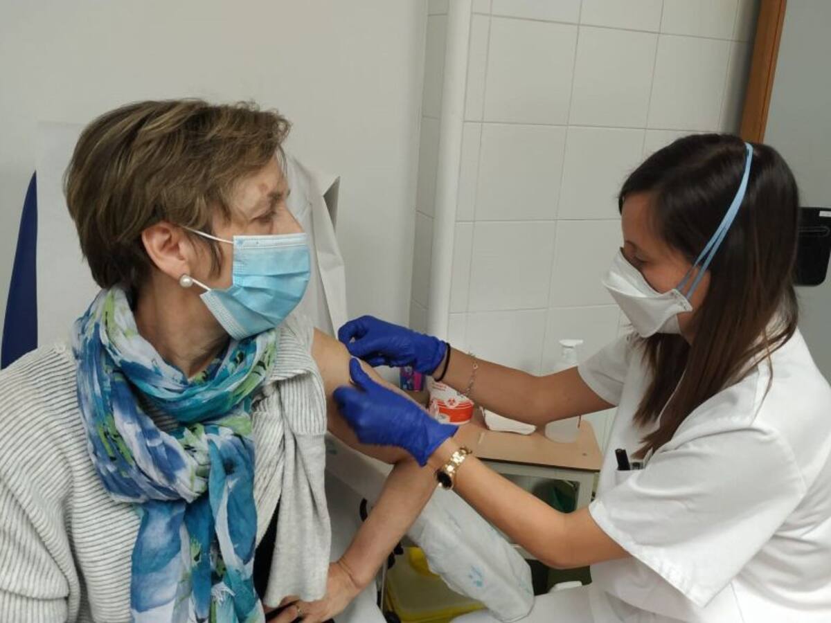 Positividad e incidencia siguen al alza en Euskadi y crece la presión hospitalaria