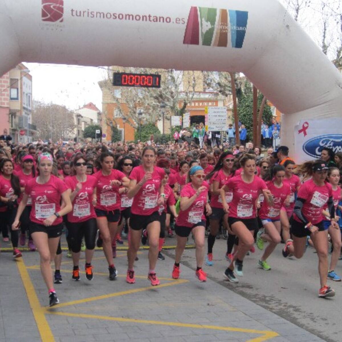 El C.A. Barbastro-Julián Mairal retoma la carrera de la mujer