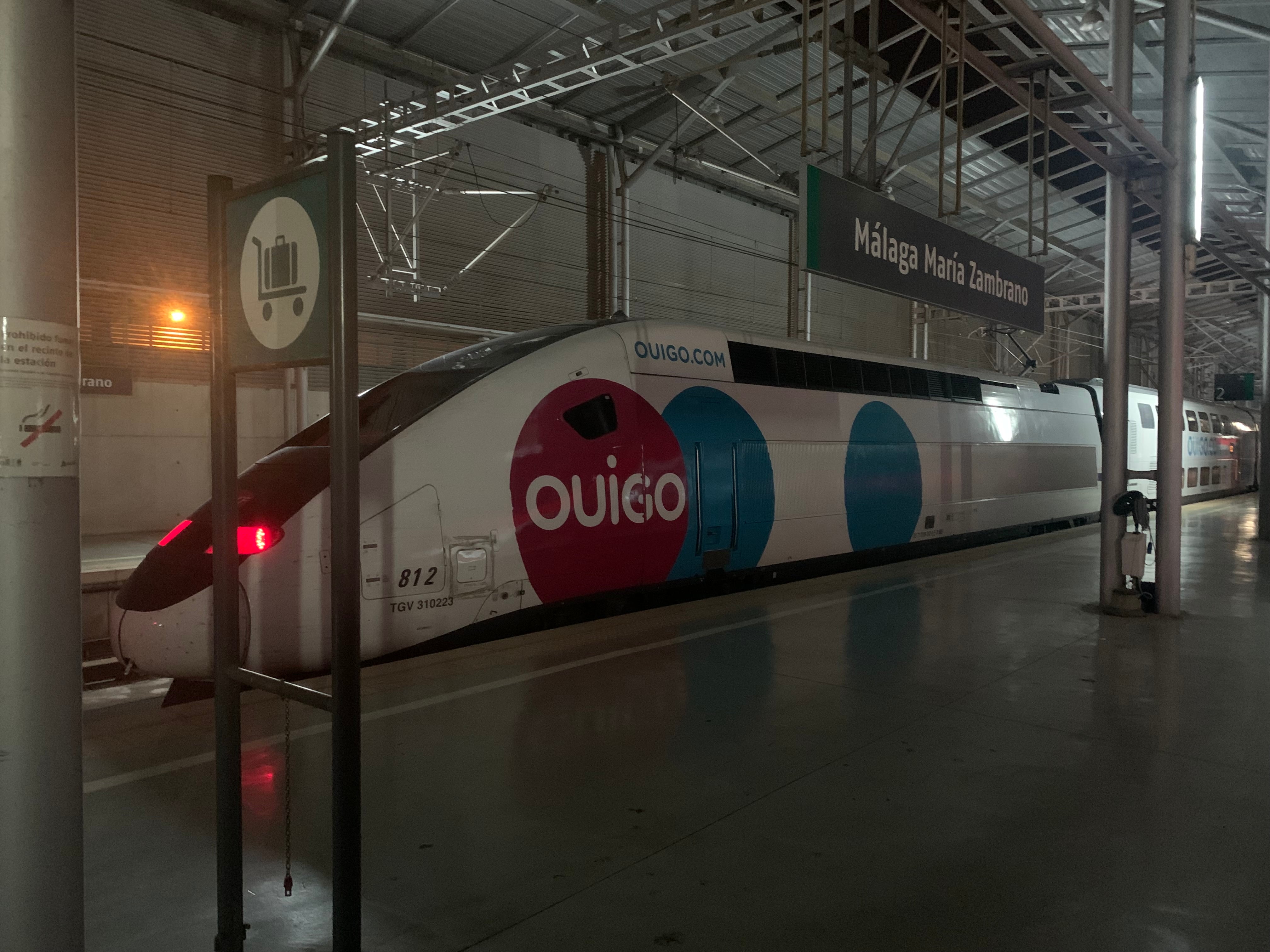 Uno de los trenes de OUIGO en la estación María Zambrano de Málaga en pruebas