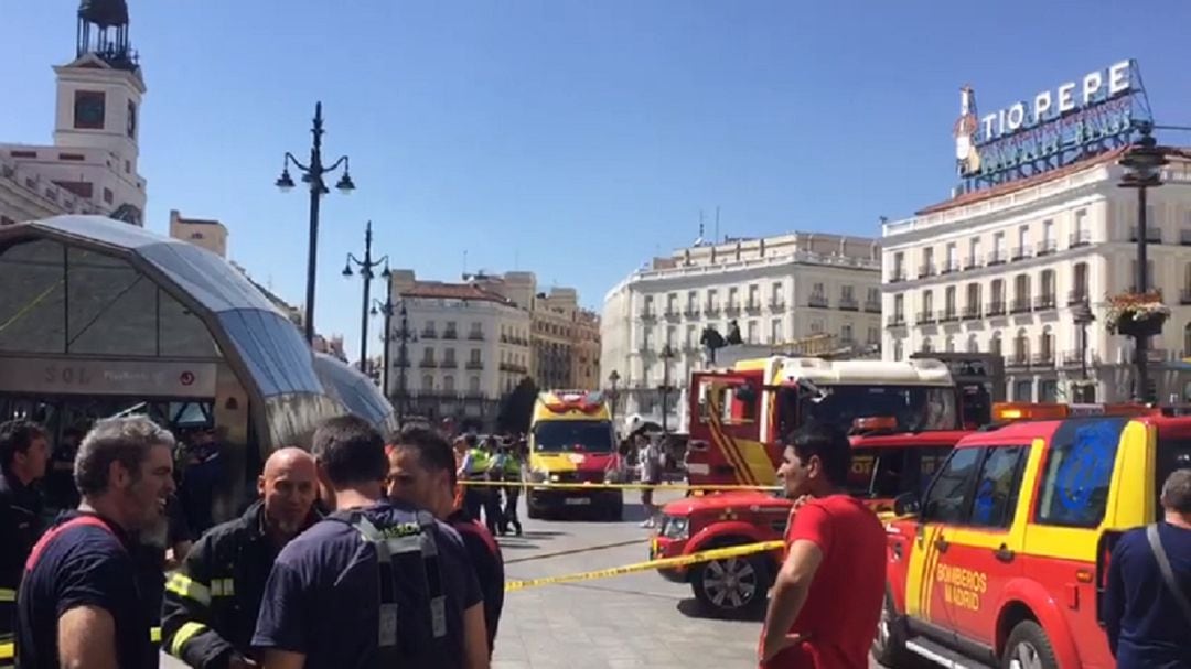 La puerta del Sol, durante el desalojo de la estación de Cercanías