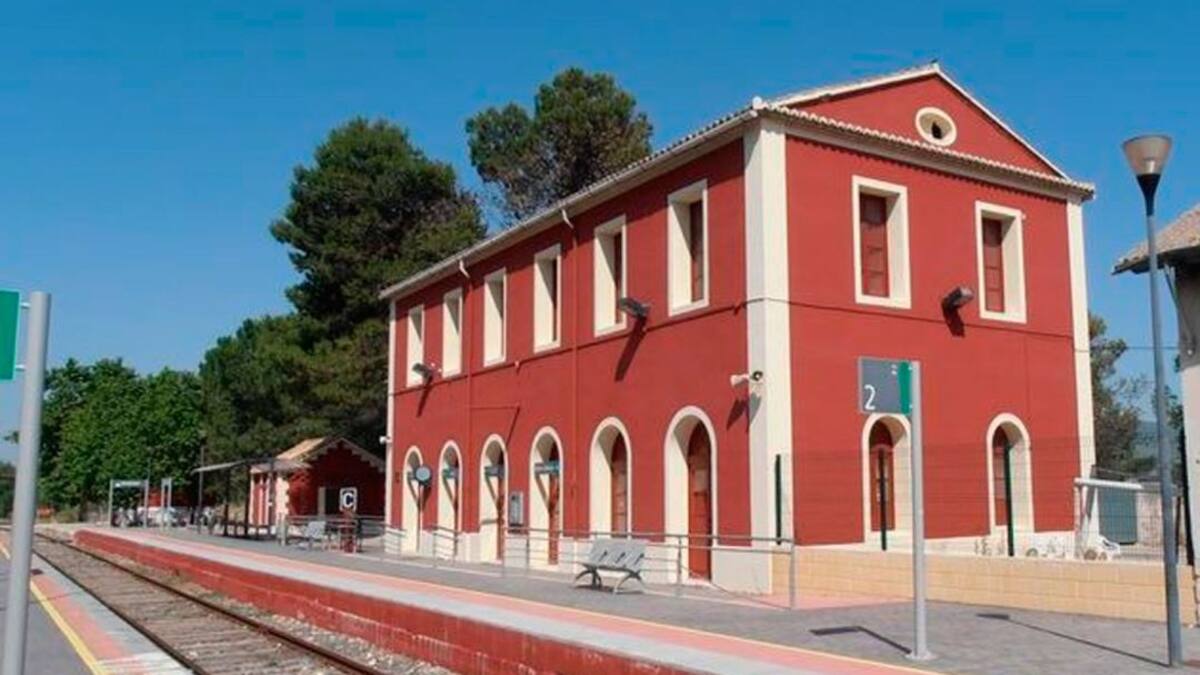 Continuen les crítiques per l'abandonament de la línia Xàtiva-Alcoi