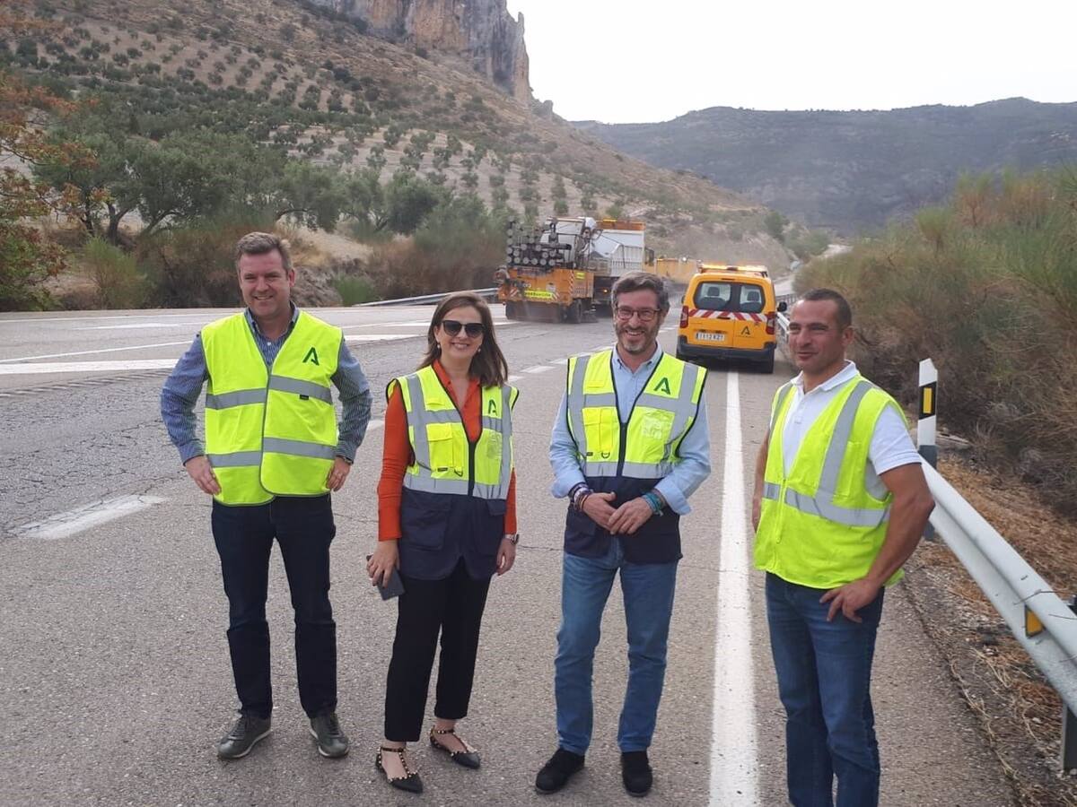 Mejora en la seguridad vial de 64 kilómetros de la A-401, que une Úbeda con Guadahortuna (Granada)