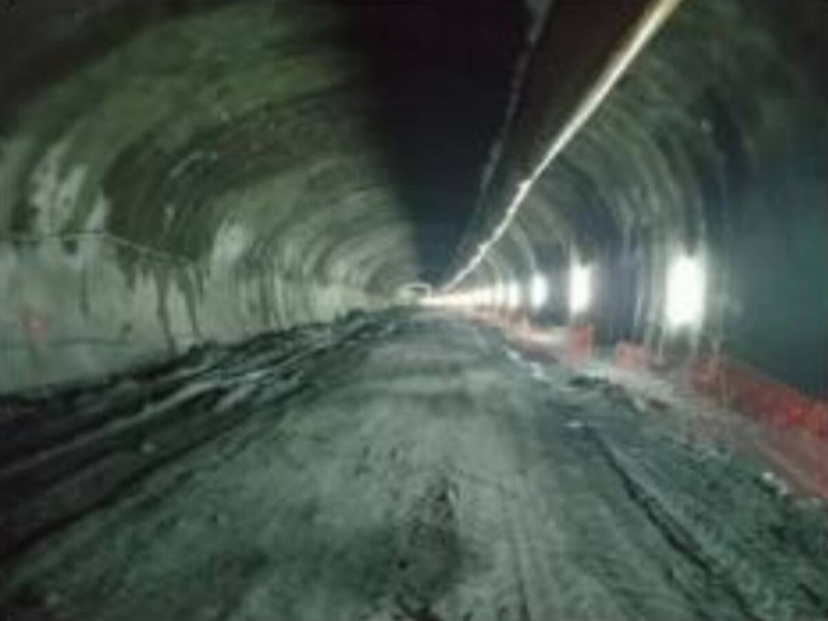 La circunvalación de O Barco de Valdeorras avanza con el cale del túnel de O Serro