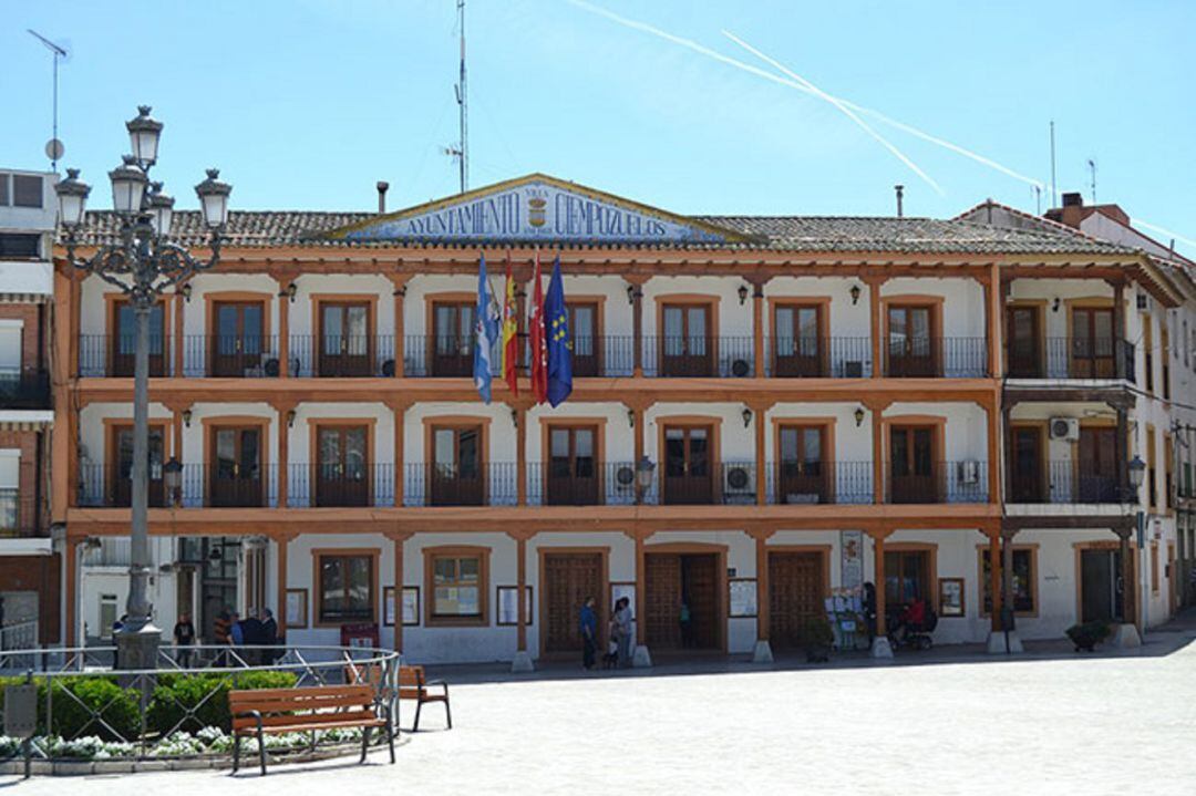 Exterior del Ayuntamiento de Ciempozuelos.