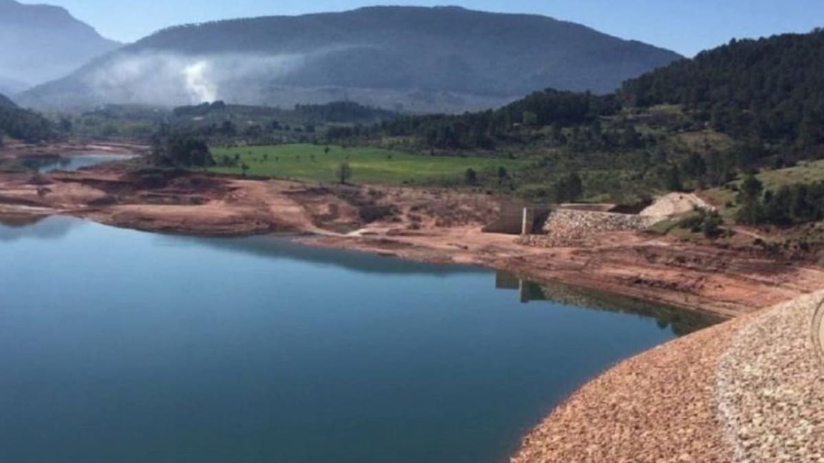 Luz verde a la tramitación de las concesiones de riego con la reserva del embalse de Siles