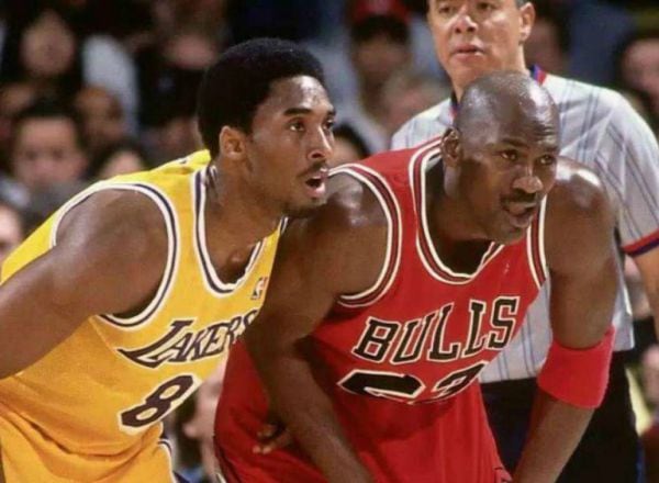 Kobe Bryant y Michael Jordan