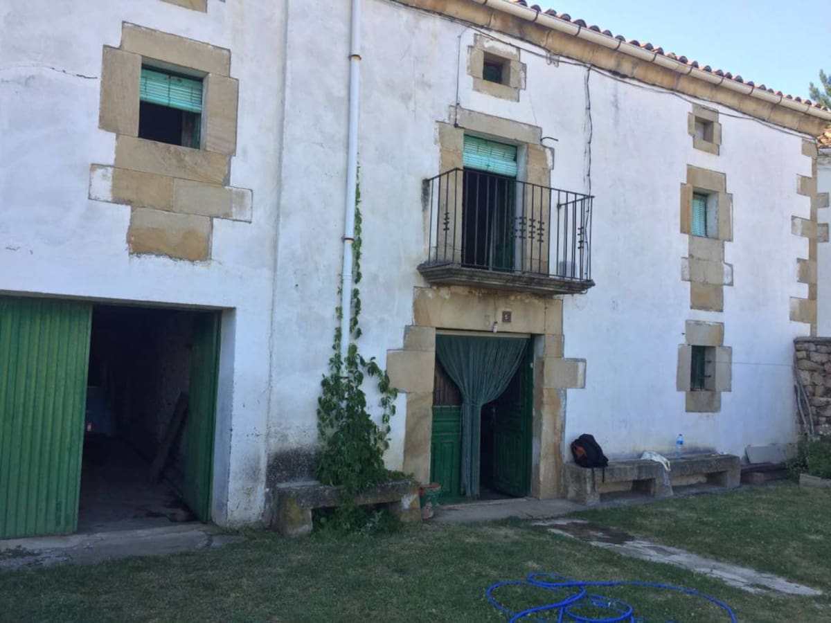 Juan Manuel: "He cambiado mi piso de Madrid por una casa en un pueblo de Soria"