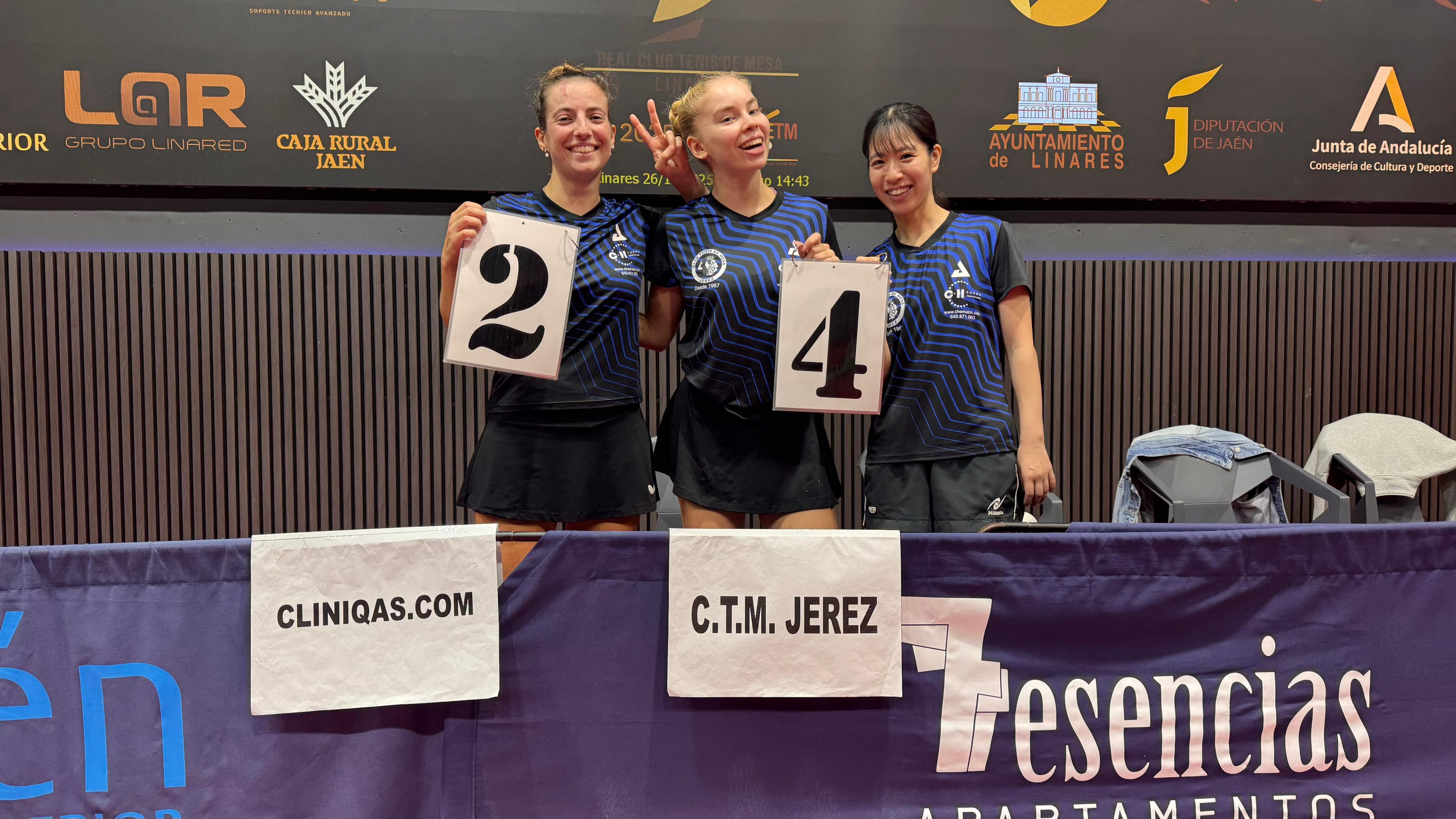 Mayuka, Camila y Abril lograron en Linares su primer triunfo en la Liga Iberdrola