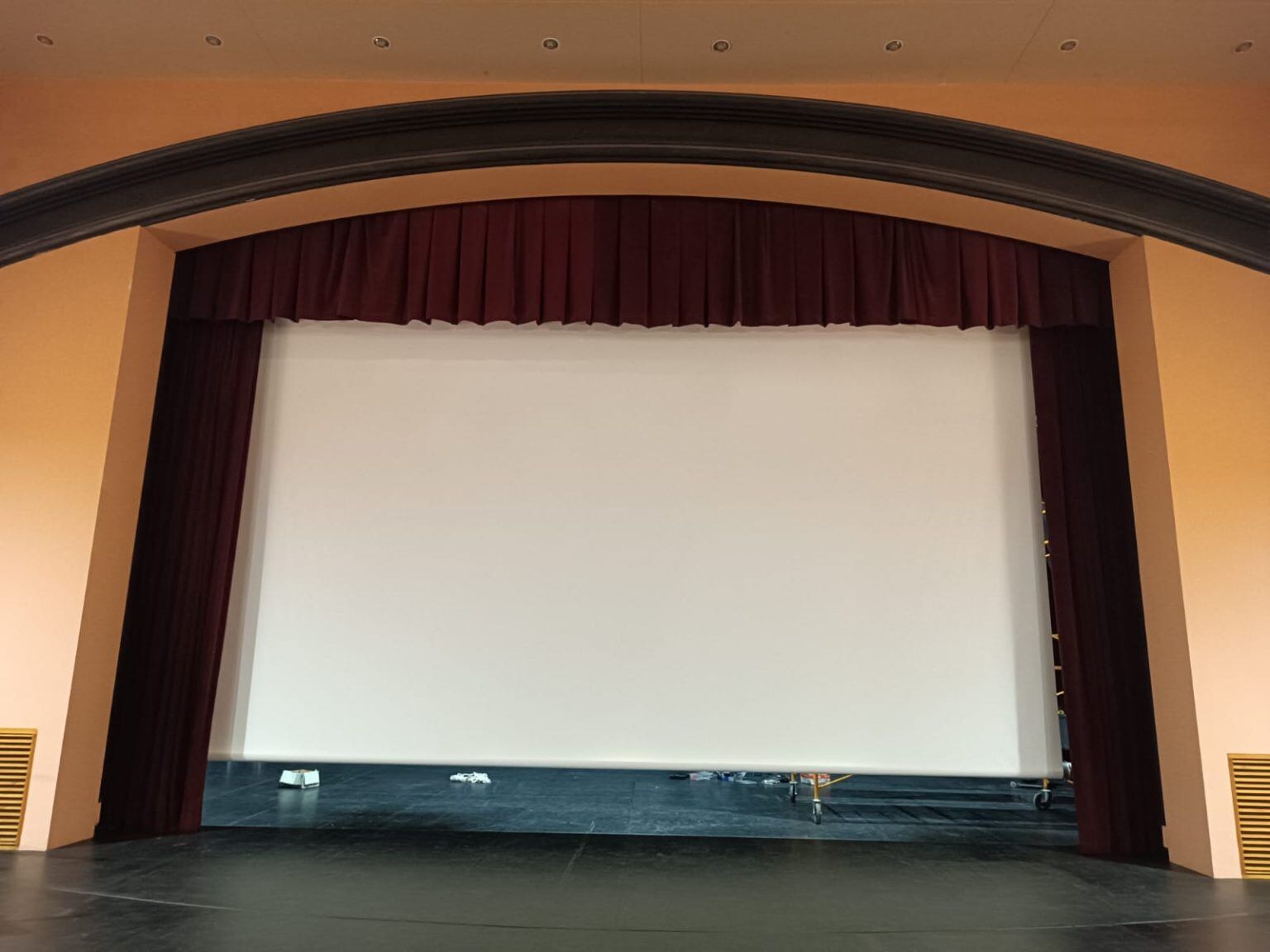 La nueva pantalla del auditorio