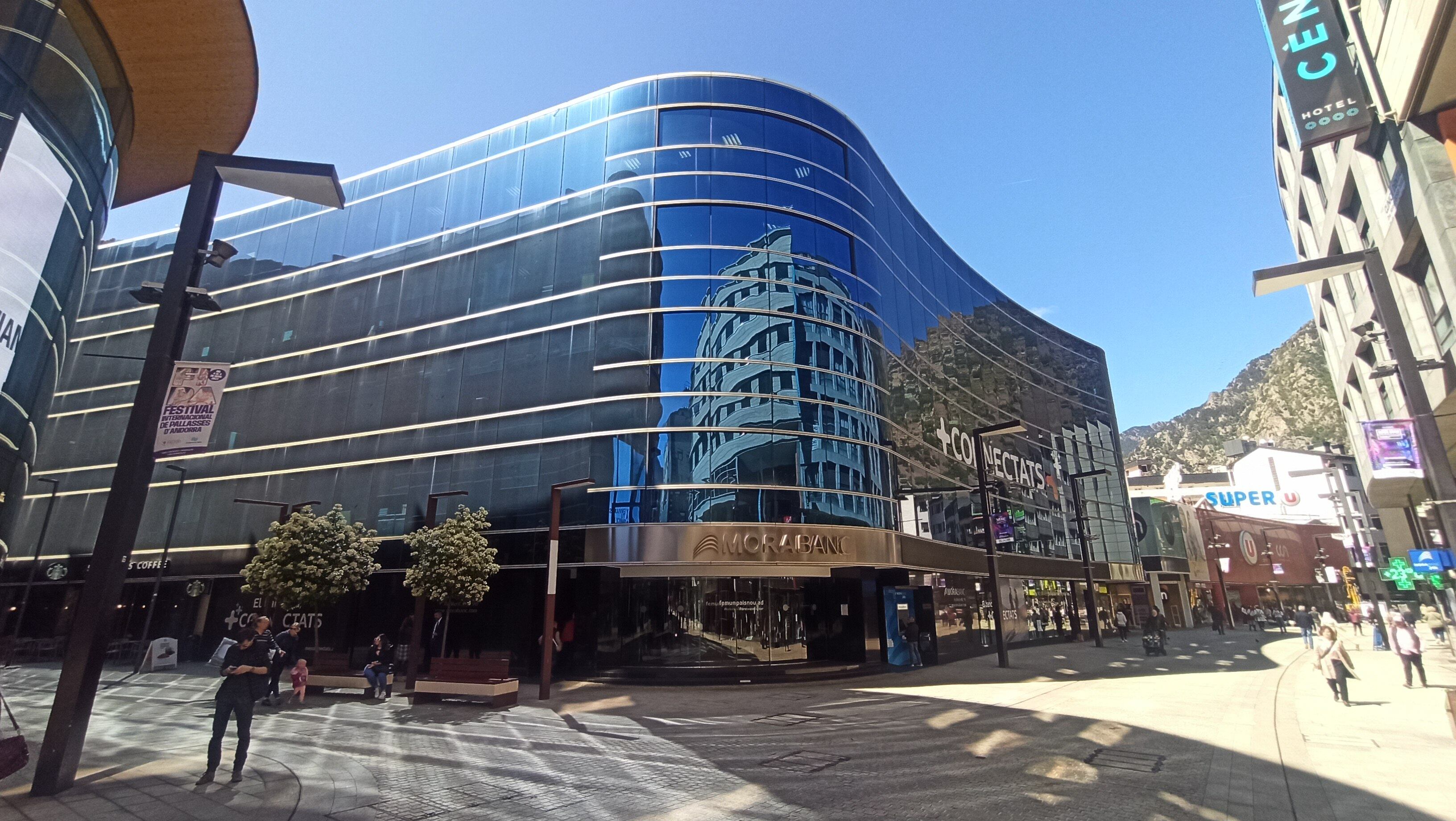 Seu central de MoraBanc.