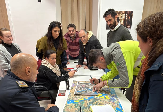 Un momento de la reunión en el CECOPAL