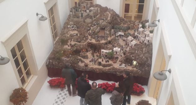 Panorámica del belén de la Base de Helicópteros de Almagro en el Museo Elisa Cendrero