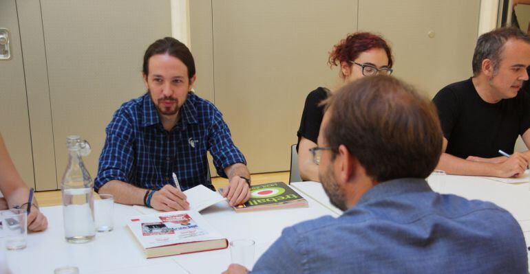 ICV i Podem ja negocien els detalls per presentar-se "junts" i "donar el tomb" a Catalunya i a l'Estat