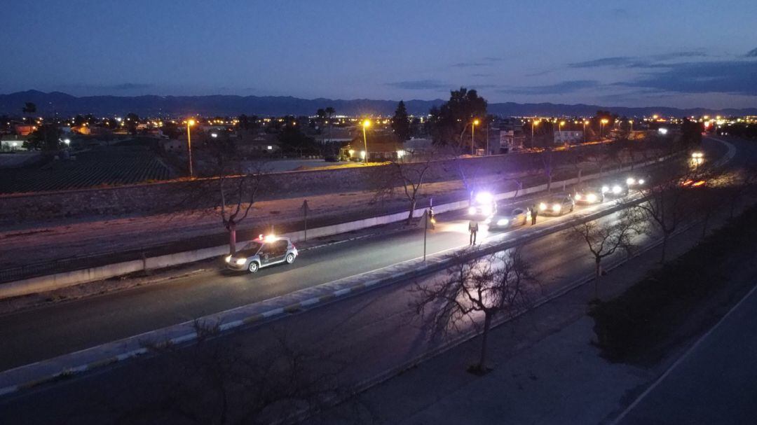 La Policía Local de Lorca lleva a cabo un amplio despliegue este pasado fin de semana con una bajada de conductas incívicas 