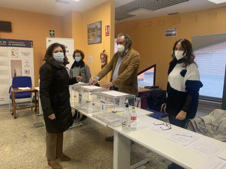 Misericordia Bello votó a primera hora en Ponferrada