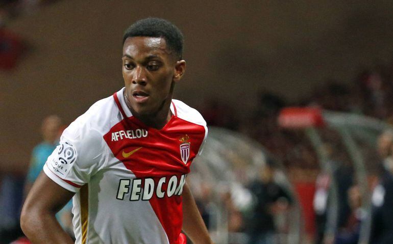 Anthony Martial, con la elástica del Mónaco.