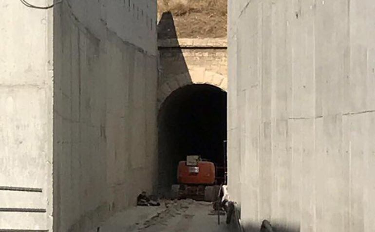 Imagen de archivo de las obras en el túnel de San Francisco, en Loja (Granada)