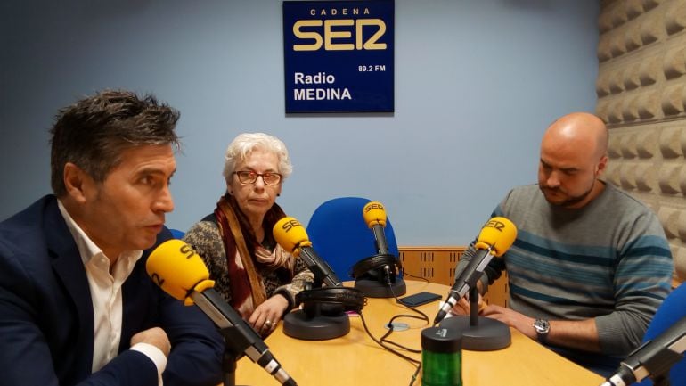 Los representantes de los grupos políticos analizan algunos proyectos para la villa