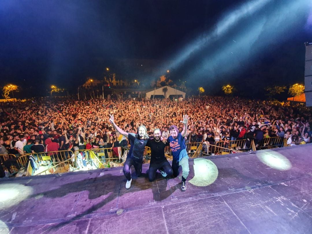 Los40 abarrotando el parque de las Huertas del Obispo en las Fiestas de San Antolín de Palencia