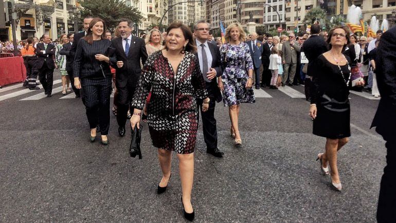 La líder del PPCV acudiendo a los actos correspondientes al 9 d&#039;Octubre