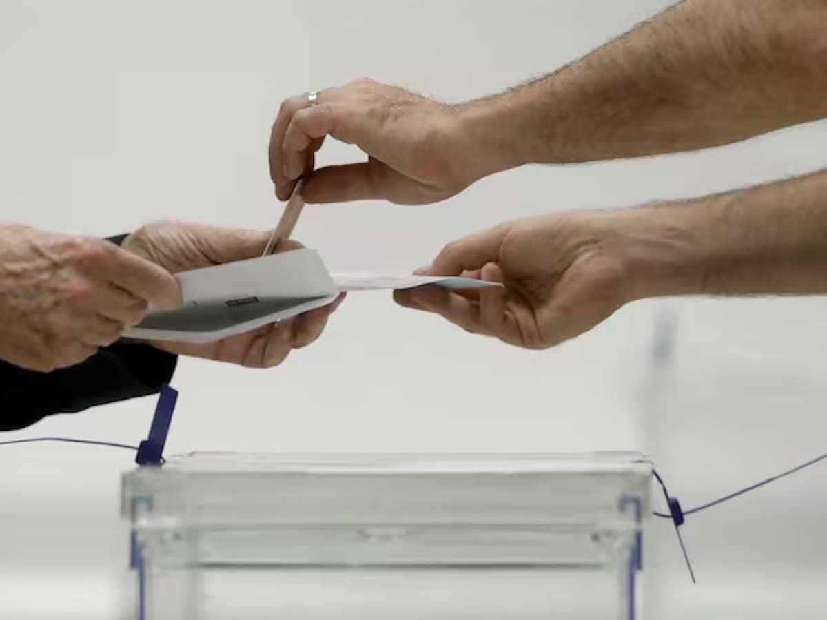 El adelanto electoral en Aragón empuja a los partidos a una carrera contrarreloj - Hora 14 Aragón (14/12/2025)