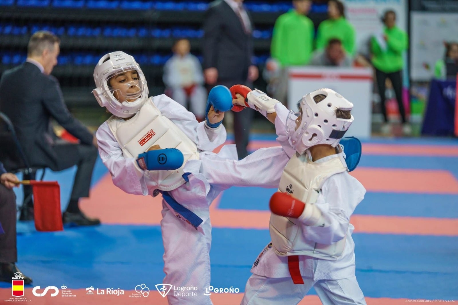 El karateka del club Poliarrecife Gael Suárez, bronce en la Liga Nacional.