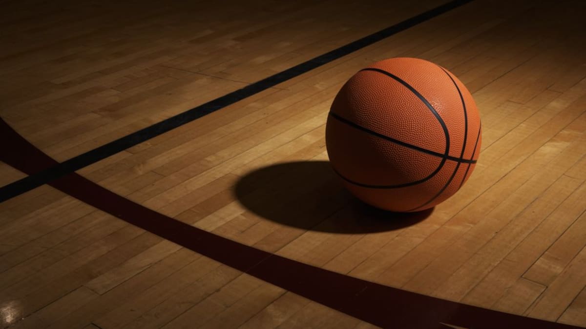 "Nos apetece ver a jugadores del UCAM Murcia CB que aporten en el juego interior"